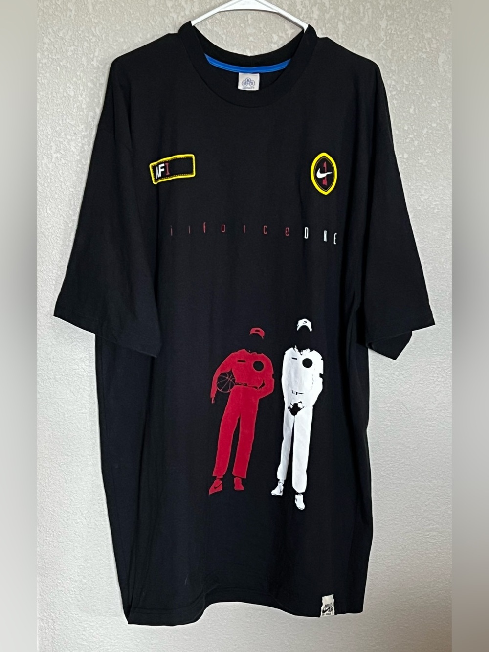 Vintage NIKE AIR FORCE ONE Flight Jumpsuit Astronaut Graphic Tee BRS Products